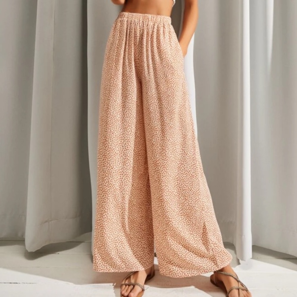 Lulus high waisted flowy pants